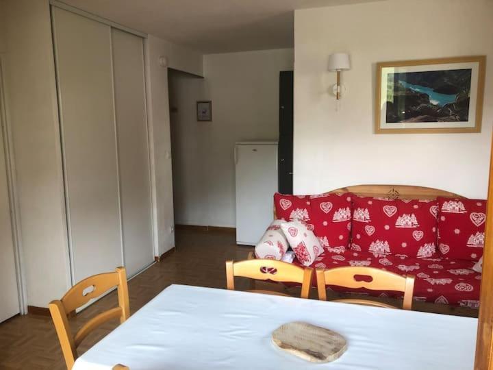 Apartament Le Pied Des Pistes Puy-Saint-Vincent Zewnętrze zdjęcie